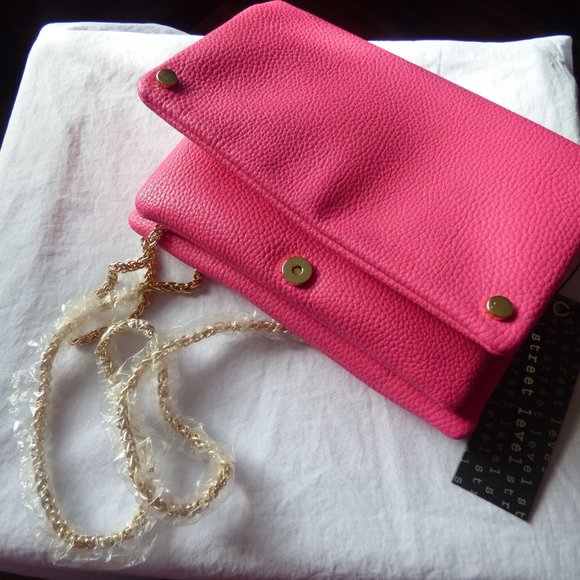 Pink Womens Clutch purse w/detachable gold chain - Picture 5 of 8